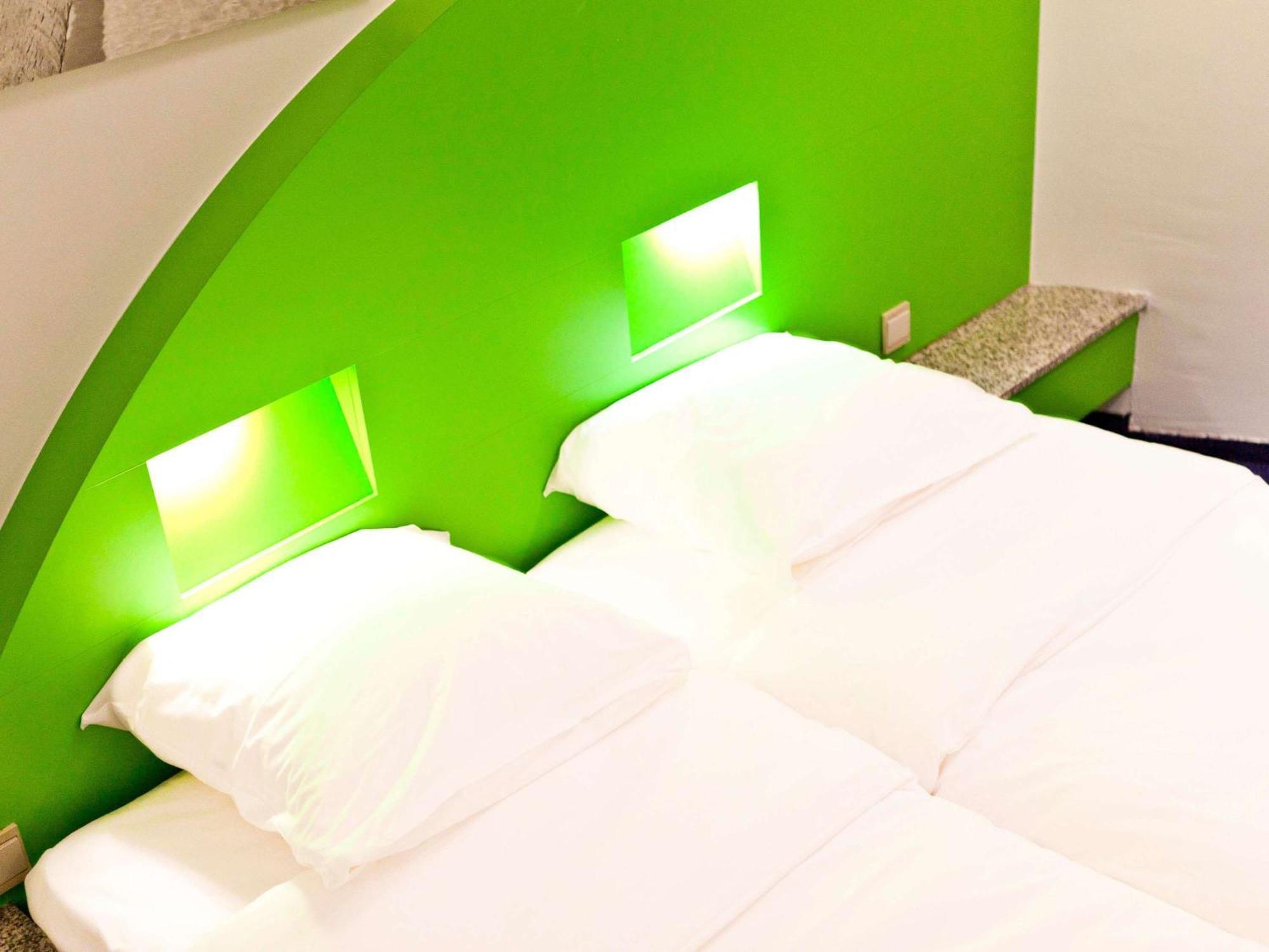 Siru Hotel